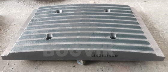 C12 Super dente fixa e balança mandíbula placa J4250000 J4260000 para mineração
