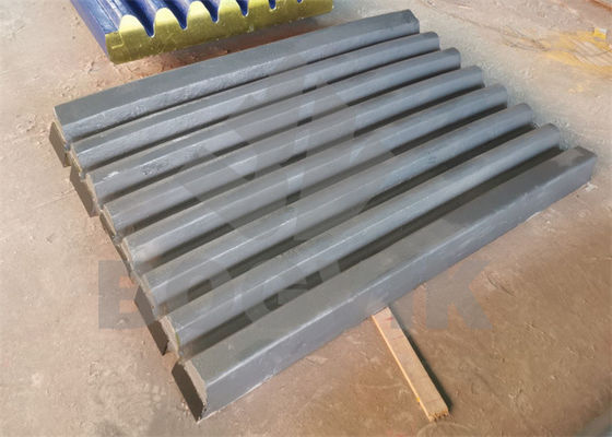 Mn18Cr2 JM1208 triturador de mandíbulas placa de mandíbula fixa 400.0425.001 e placa de mandíbula balançante 400.0420.001