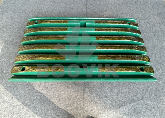 Manganês com Carbide de Titânio Insert Crusher Liners